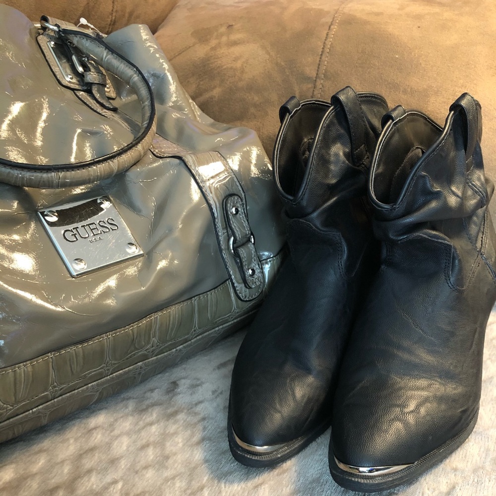 Shiny Like New Guess Handbag
